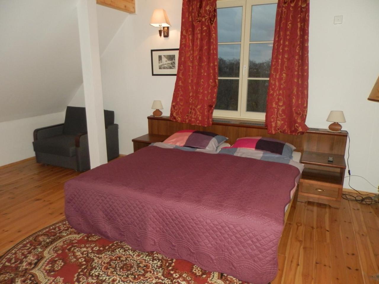 Bed and Breakfast Dwor Strzyzew Zelazowa Wola Екстер'єр фото