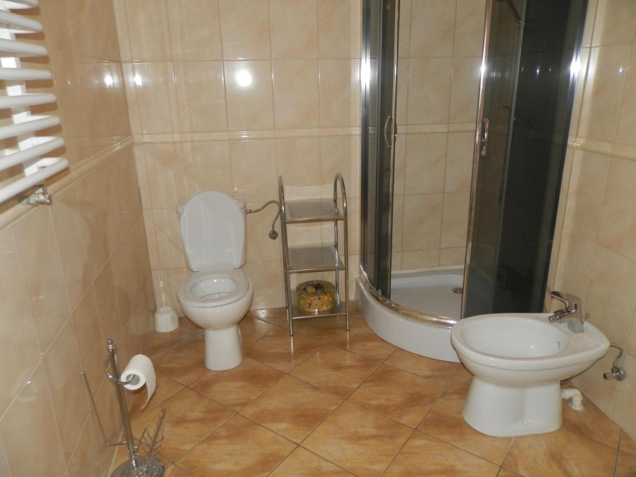 Bed and Breakfast Dwor Strzyzew Zelazowa Wola Екстер'єр фото